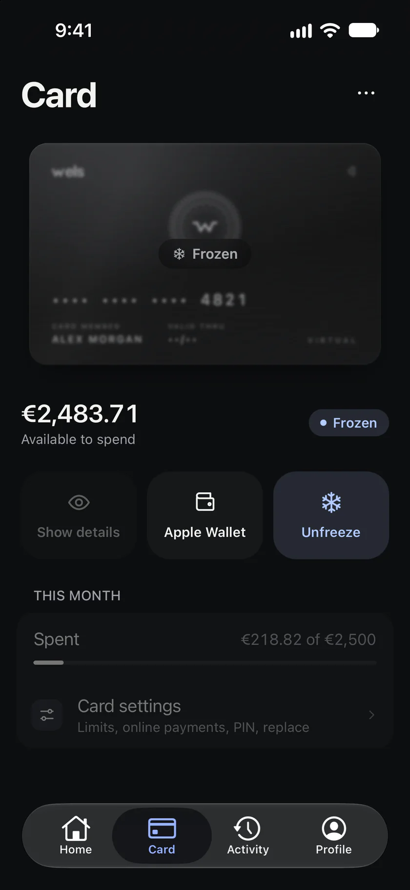 Card: the virtual card frozen, with the option to unfreeze it